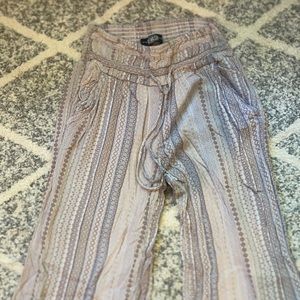 Rewash pink flowy pants